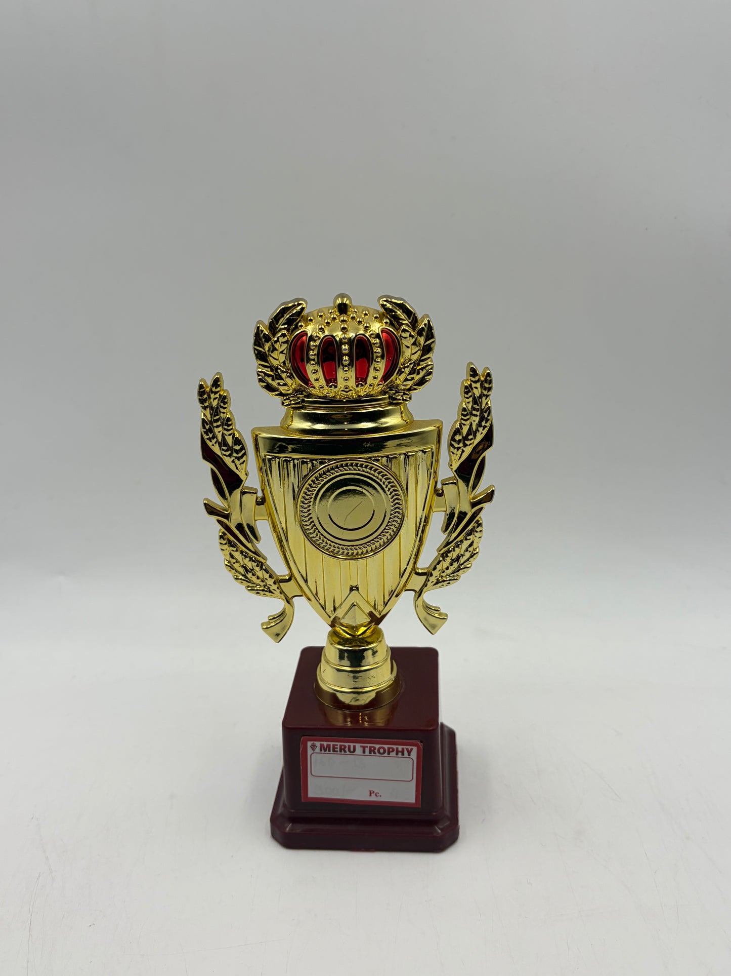 Gold Crown Achievement Trophy  160
