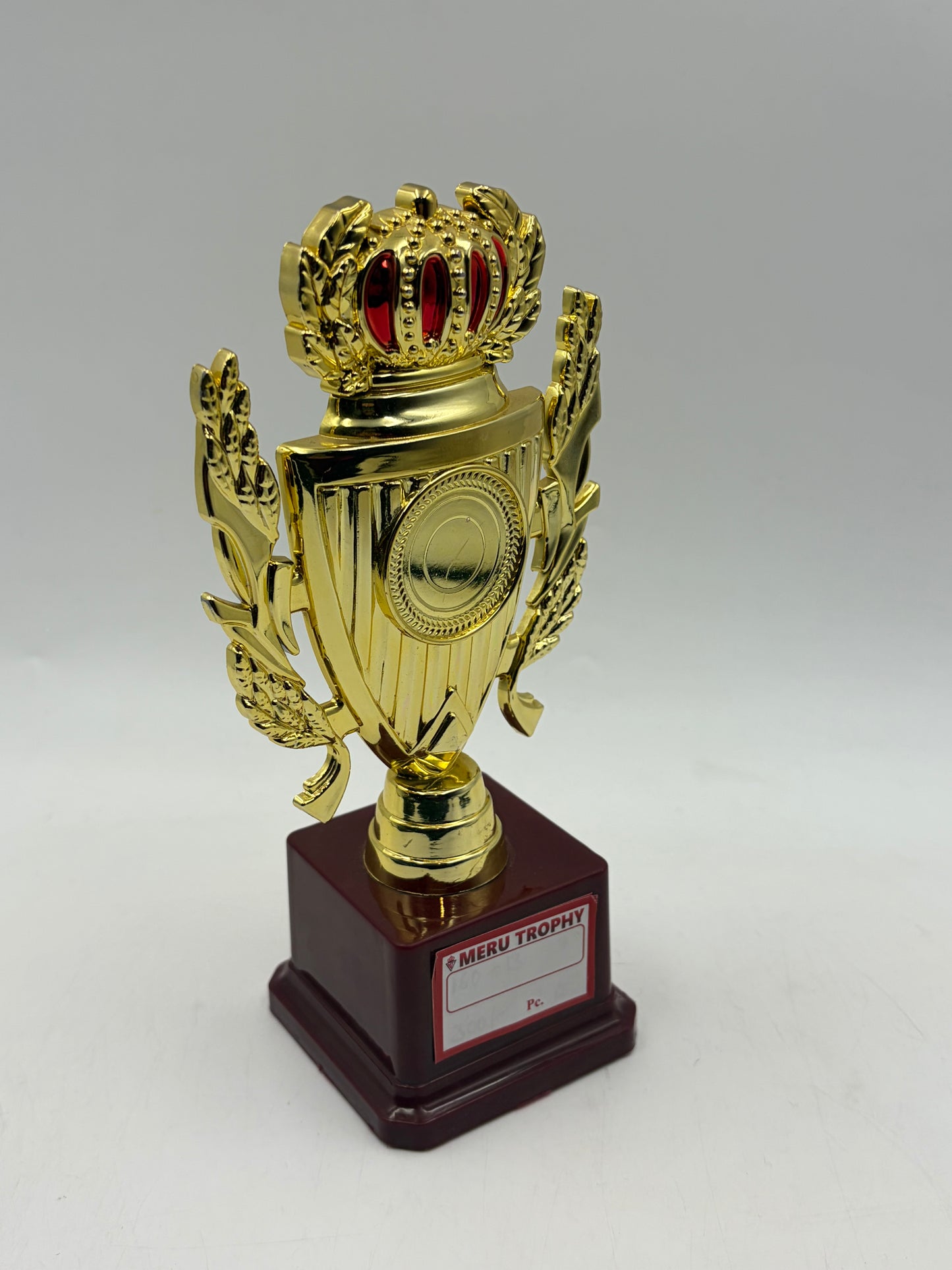 Gold Crown Achievement Trophy  160