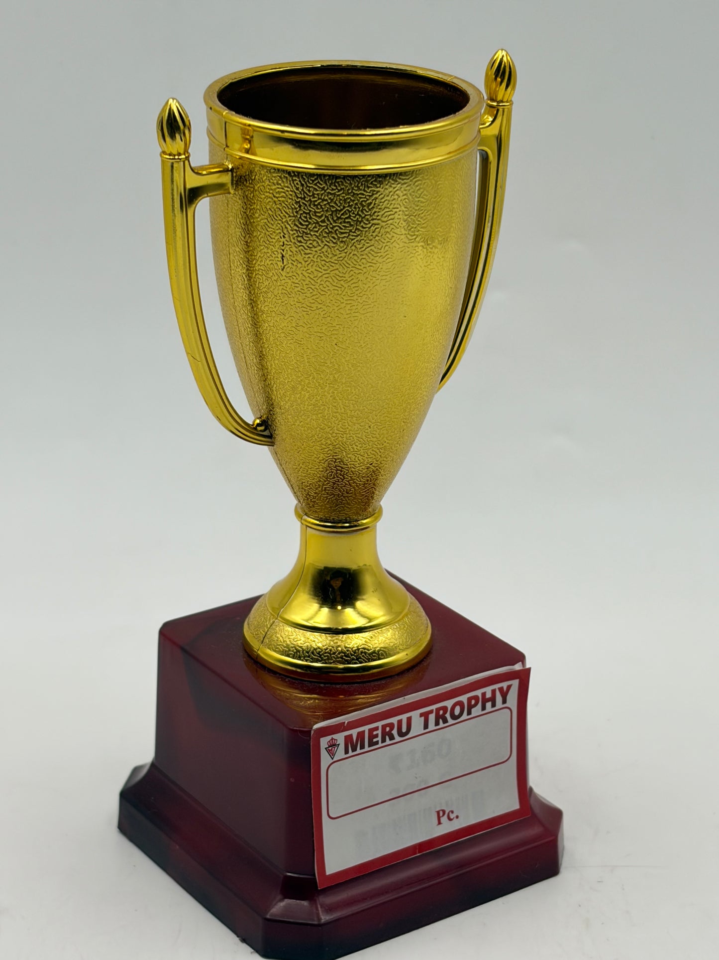 Gold Achievement Cup Trophy 300