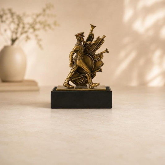 Shaurya Marching Bandsman Sculpture, handcrafted metal craft