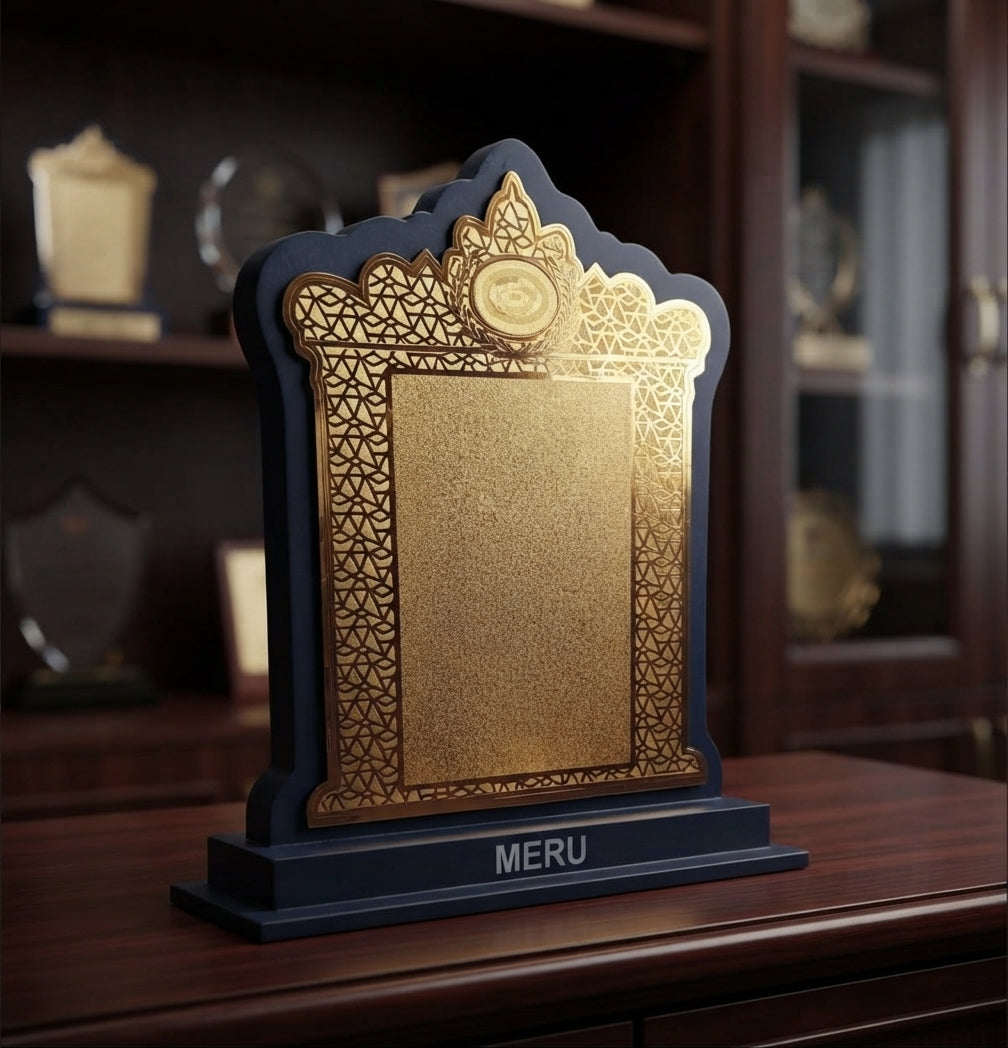 Wooden Memento Trophy Corporate Award 4058 alternate view - Meru Trophy