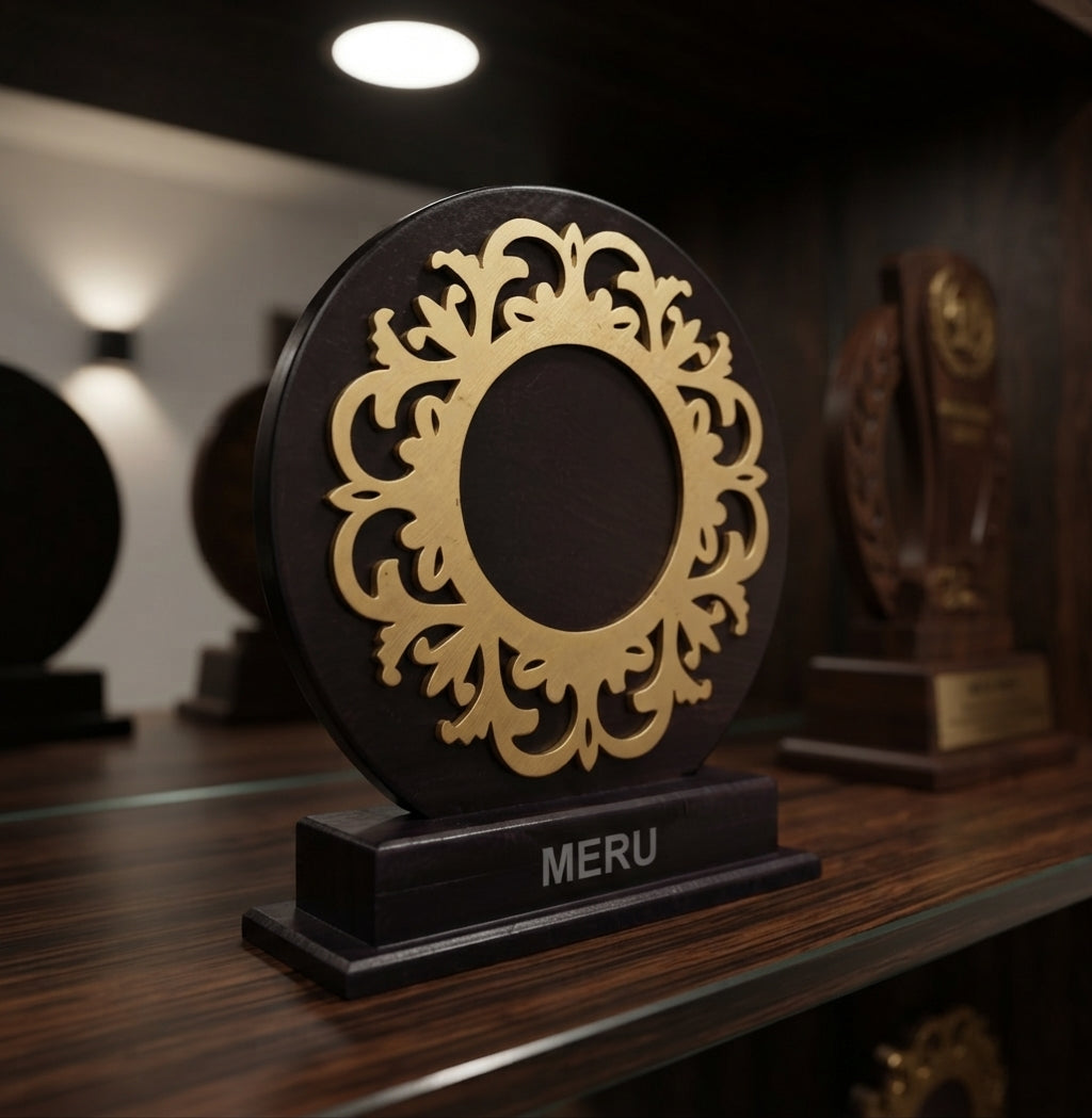 Elegant Wooden Award Trophy 3134 alternate view - Meru Trophy