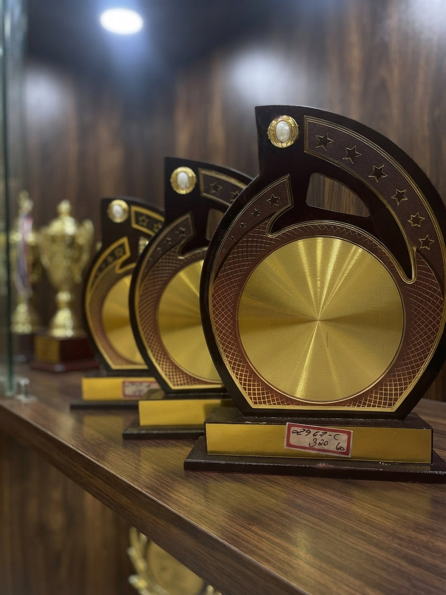 Wooden Memento Recognition Award Trophy - Custom Wooden Awards 2967 alternate view - Meru Trophy