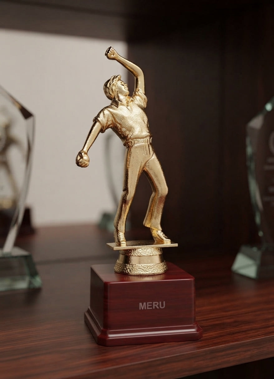 Cricket Trophy 106 alternate view - Meru Trophy
