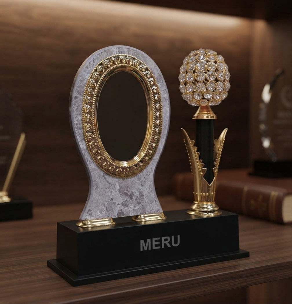 Wooden Mementos: Recognition Awards Trophy 4229 alternate view - Meru Trophy