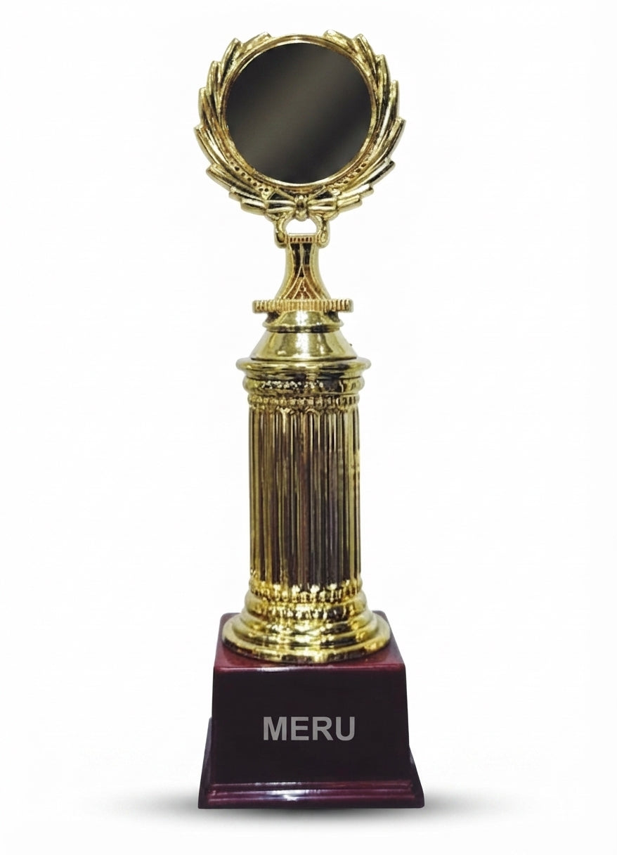 Gold Wreath Achievement Trophy 6137 - Meru Trophy