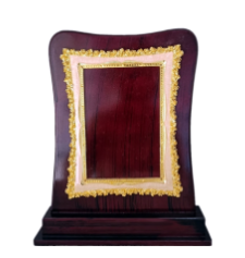 Elegant Wooden Memento Trophy