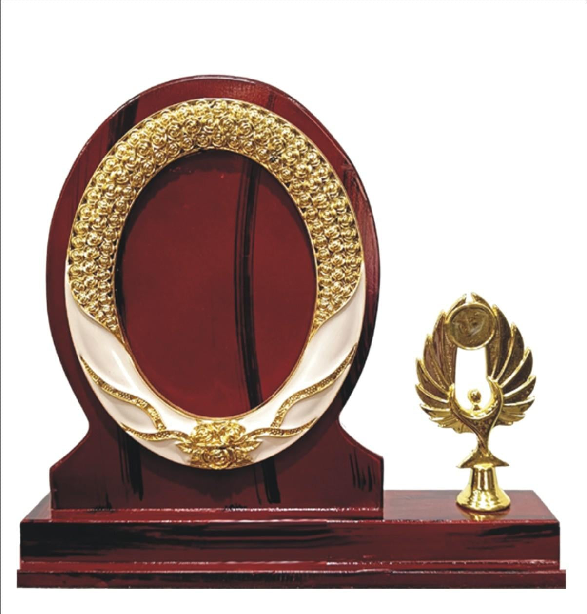 Custom wooden trophy award memento; ideal for employee recognition and corporate awards.